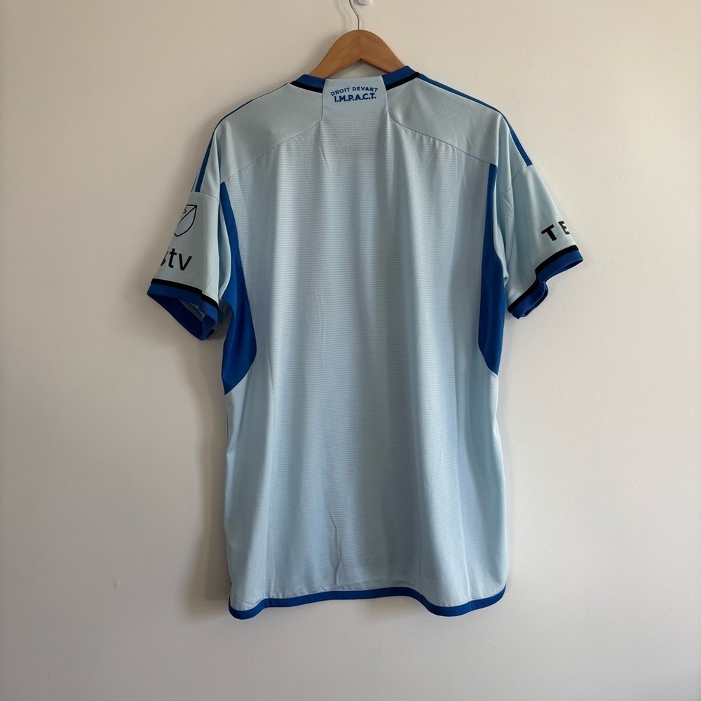 NWT Adidas CF Montreal Light Blue 2024/2025 La Main Away Jersey - Picture 8 of 13